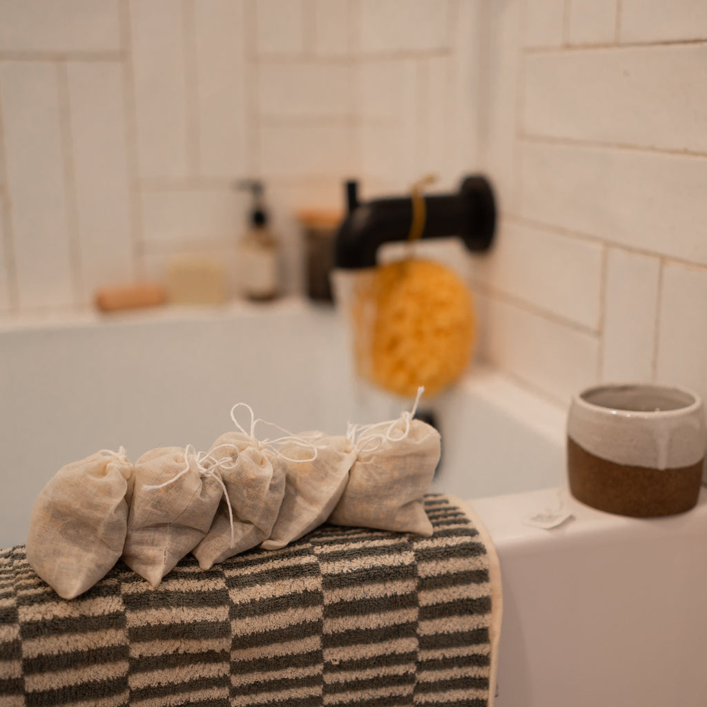 Postpartum herbal sitz bath