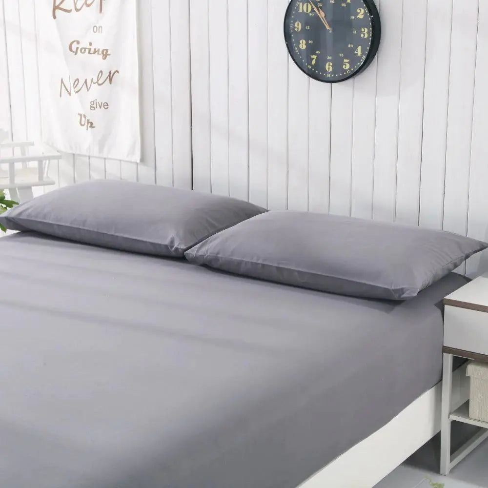 Grounding Bed Sheet Set: Gray