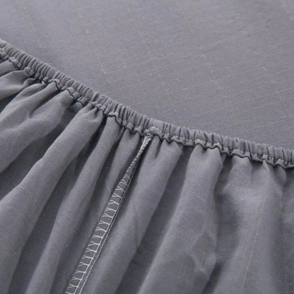 Grounding Bed Sheet Set: Gray