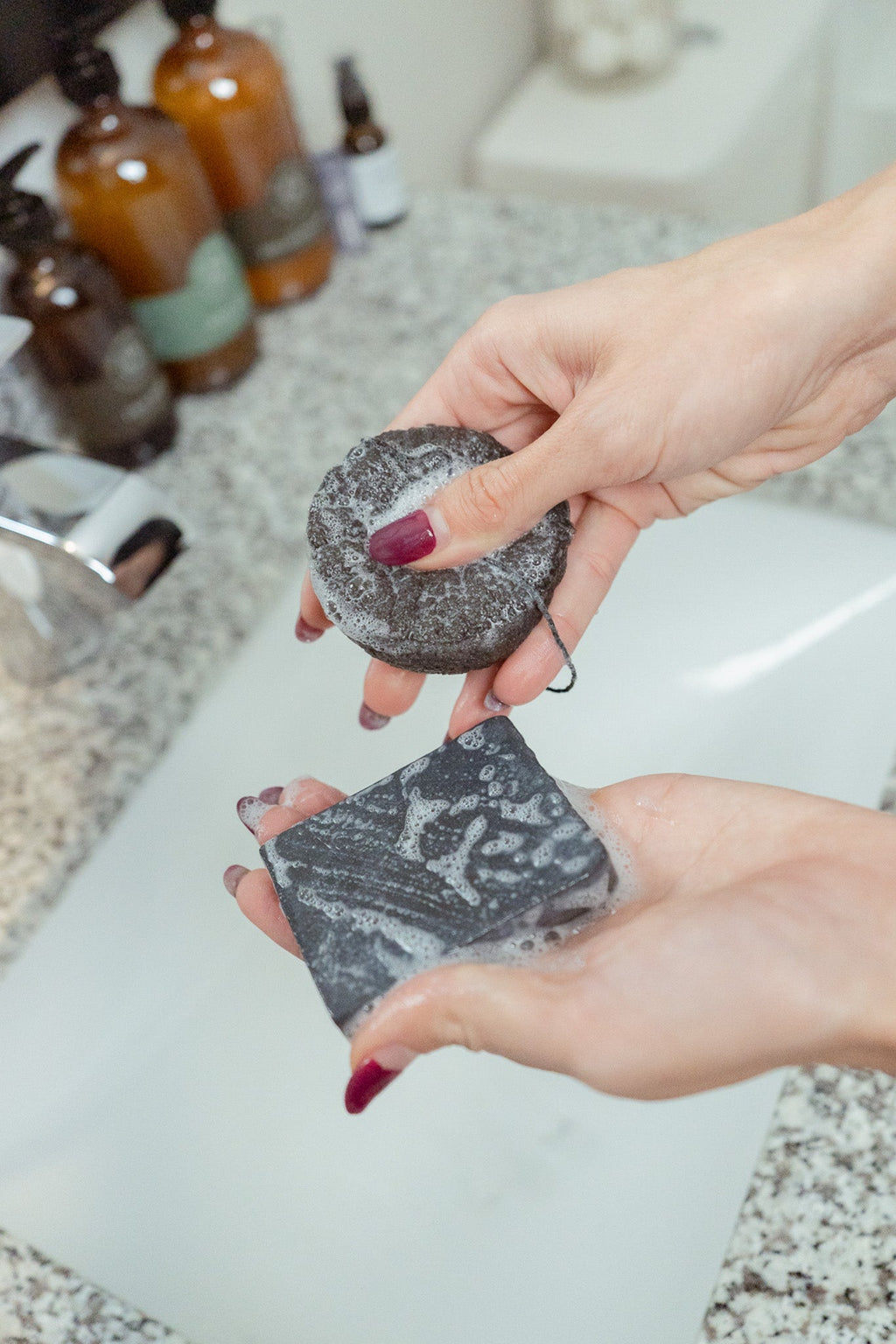 SOLIDSILK® ONYX - Facial Cleansing Bar - No Tox Life®