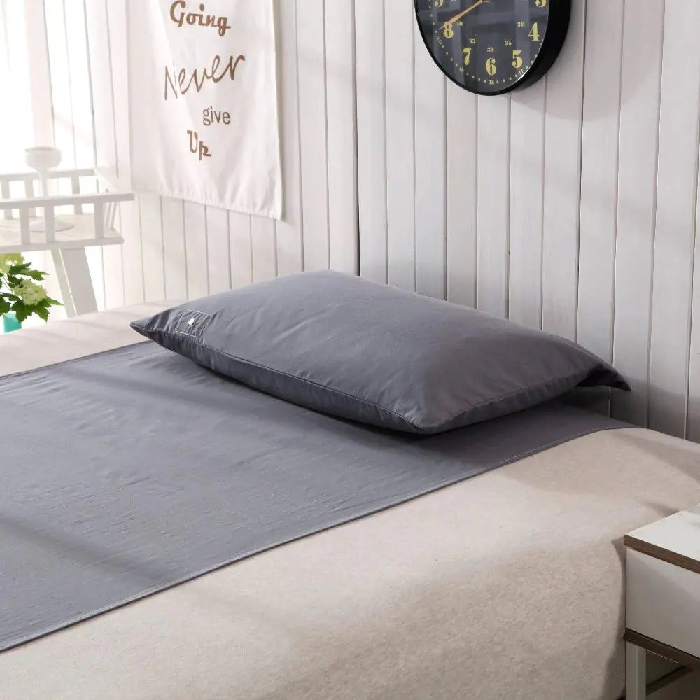 Grounding Bed Sheet Set: Gray